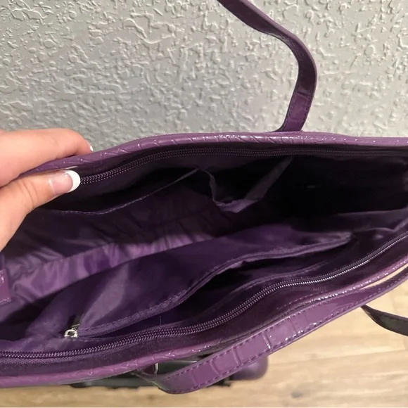 Joy Purple Luggage! 2-piece set - Picture 4 of 8